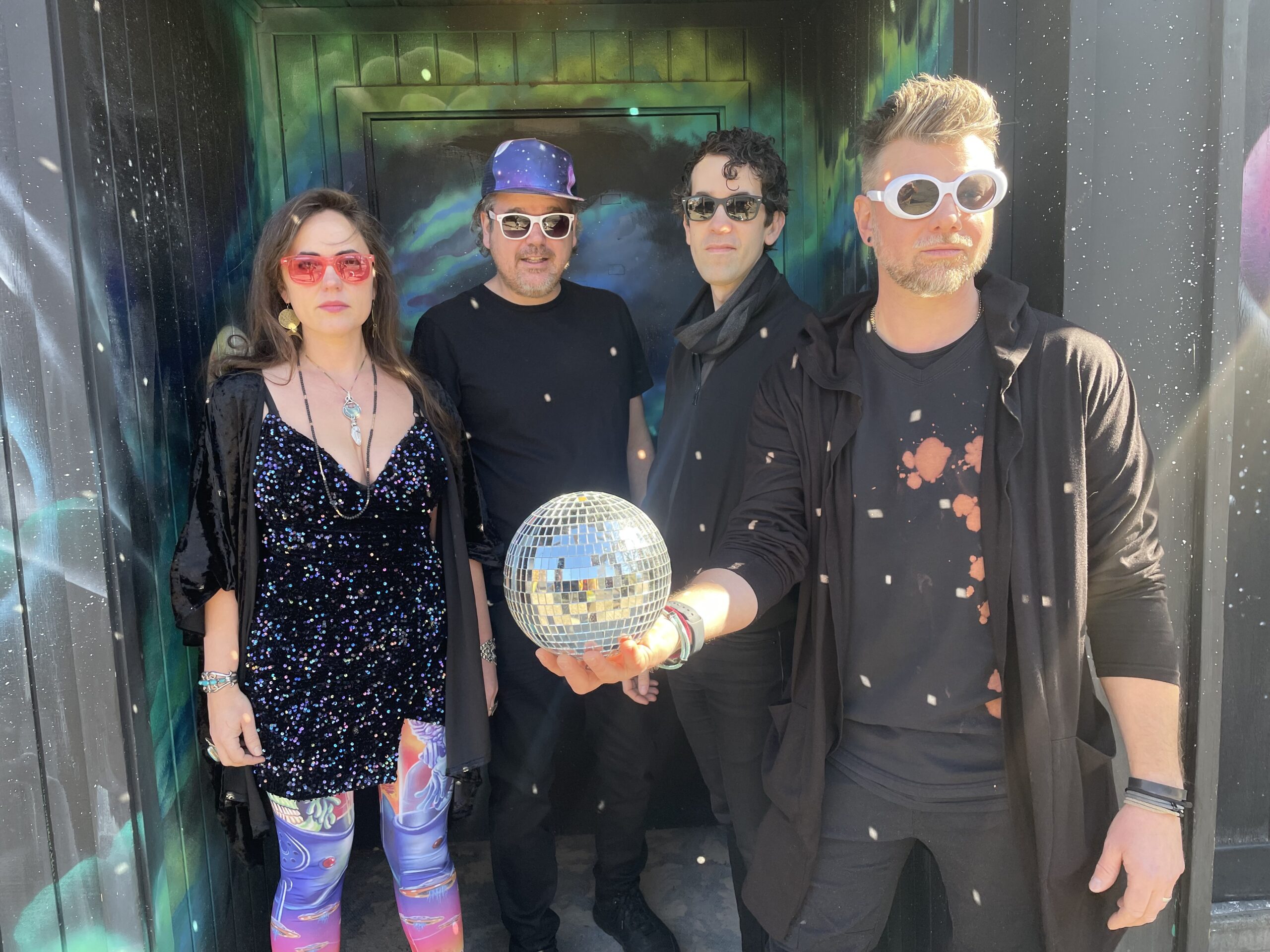 Live Music featuring Moon Music