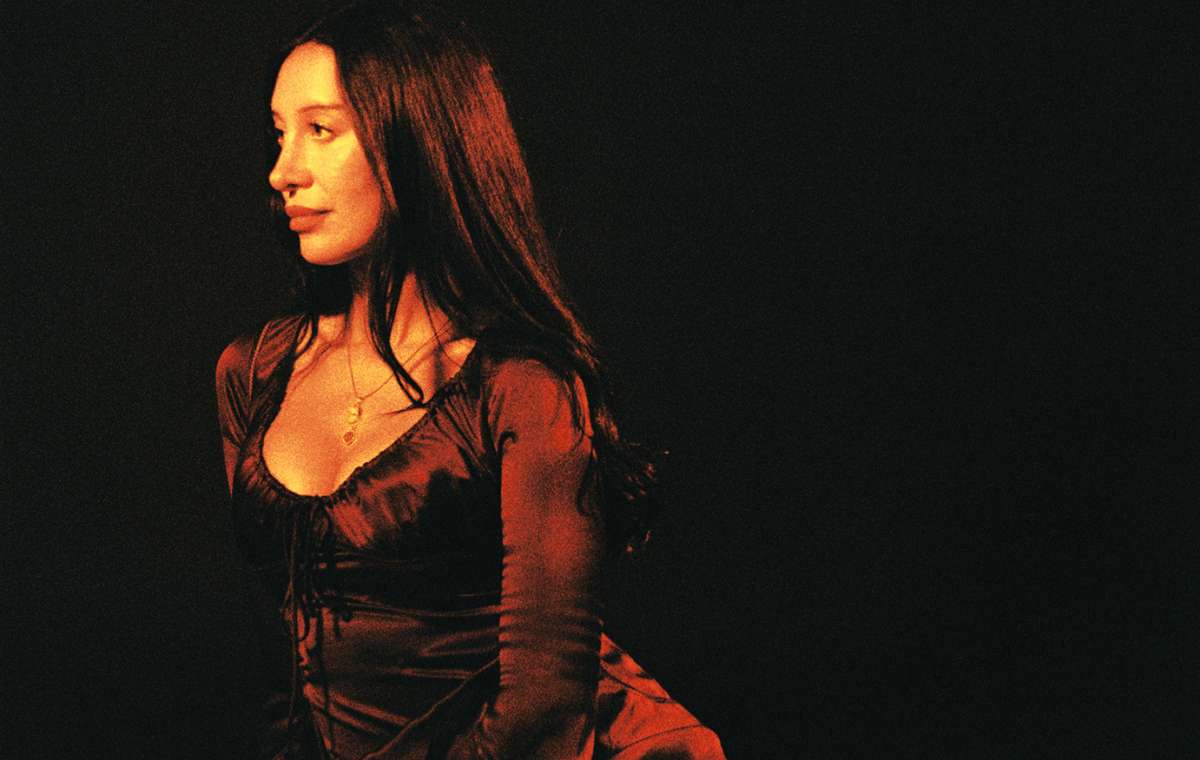 MOVED To ROSELAND THEATER: Julia Wolf – Deep End World Tour
