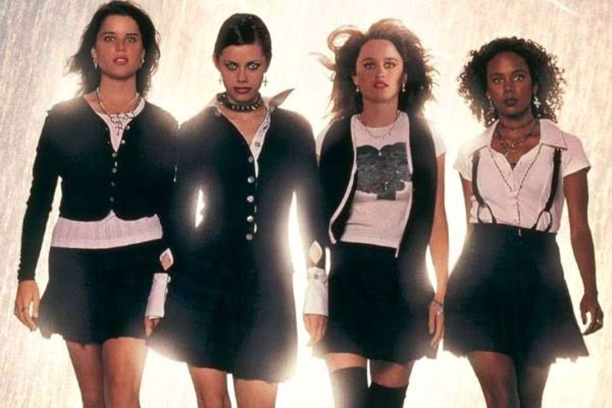 SNAP! ’90s Dance Party: WITCHES BALL – 21+
