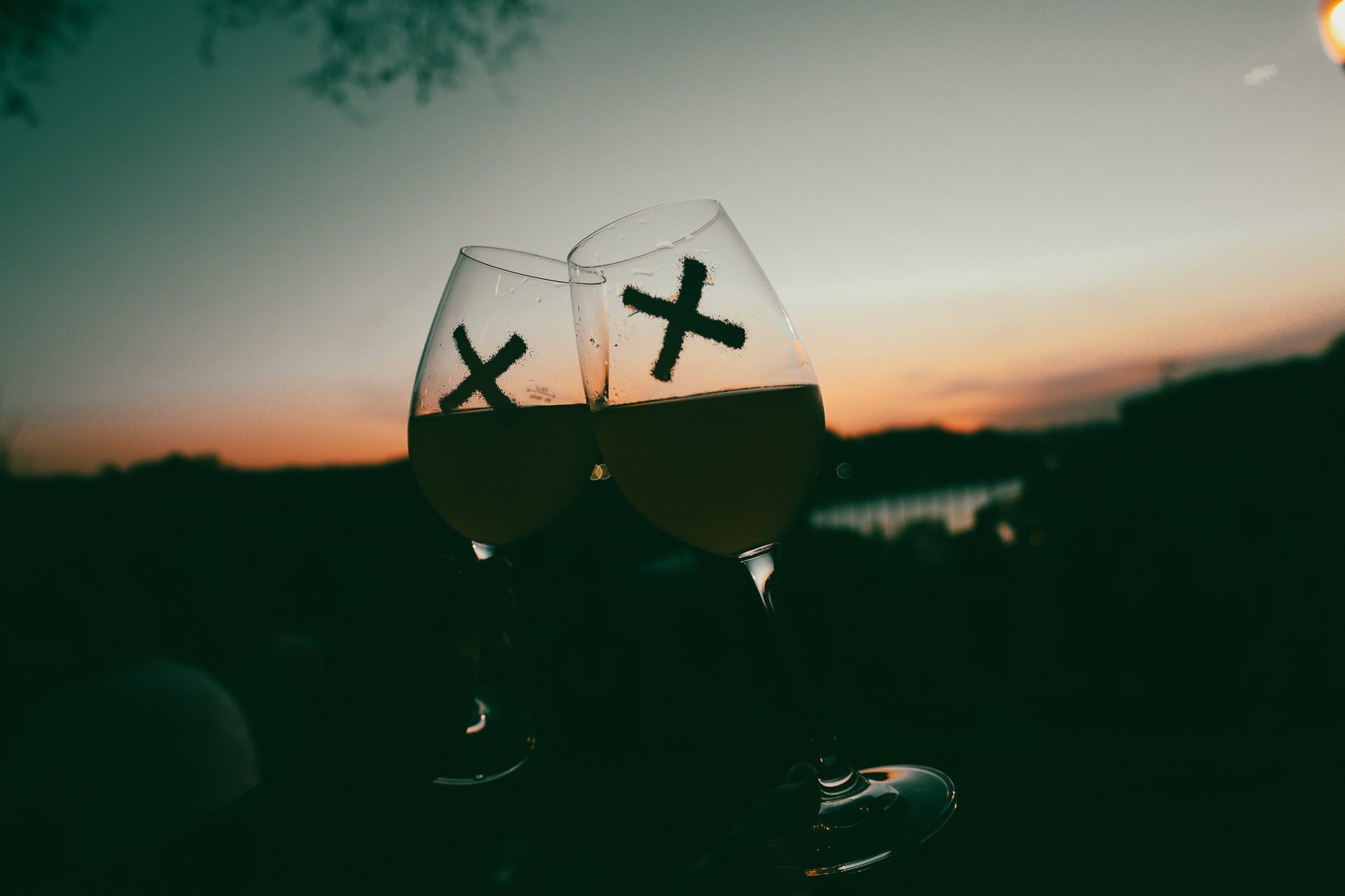 A Ride on Cloud Wine (A Wine Bar Ride!)