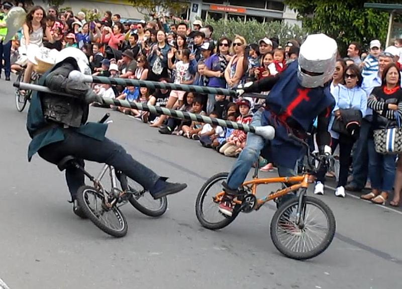 Foam Weapon Battle Ride