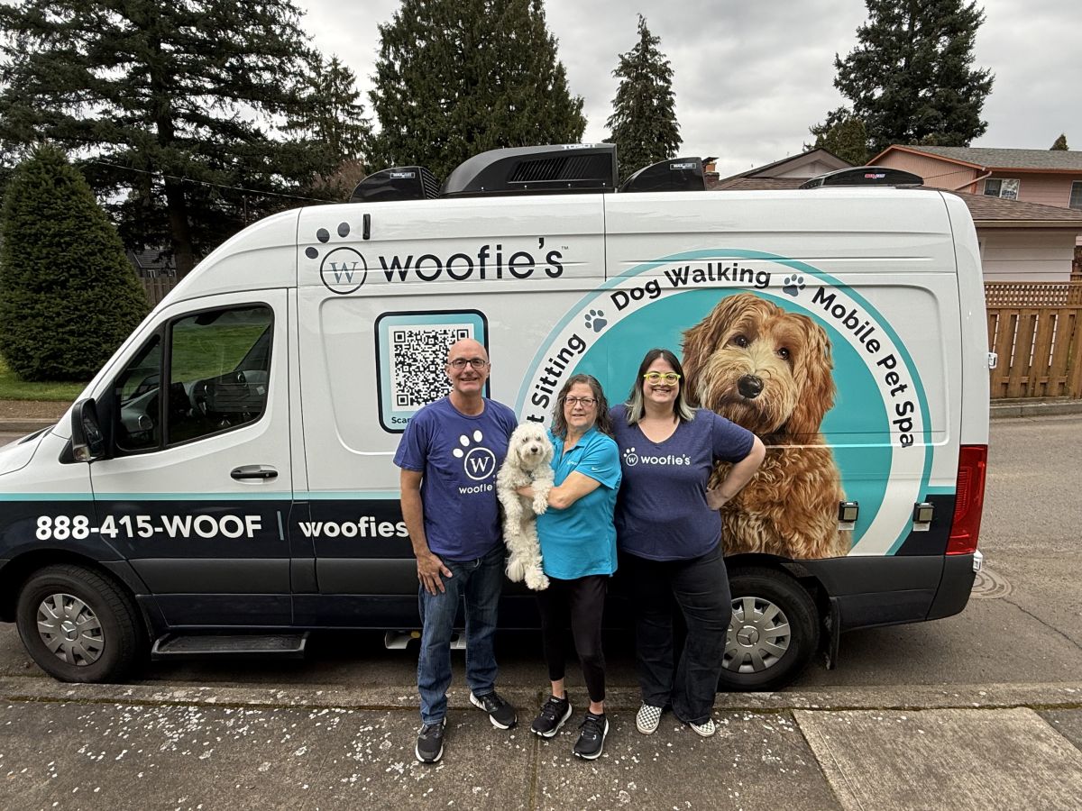 Celebrate Woofie’s of SE Portland-Clackamas Launch, with Welcome Party at Fur Baby Love Fest