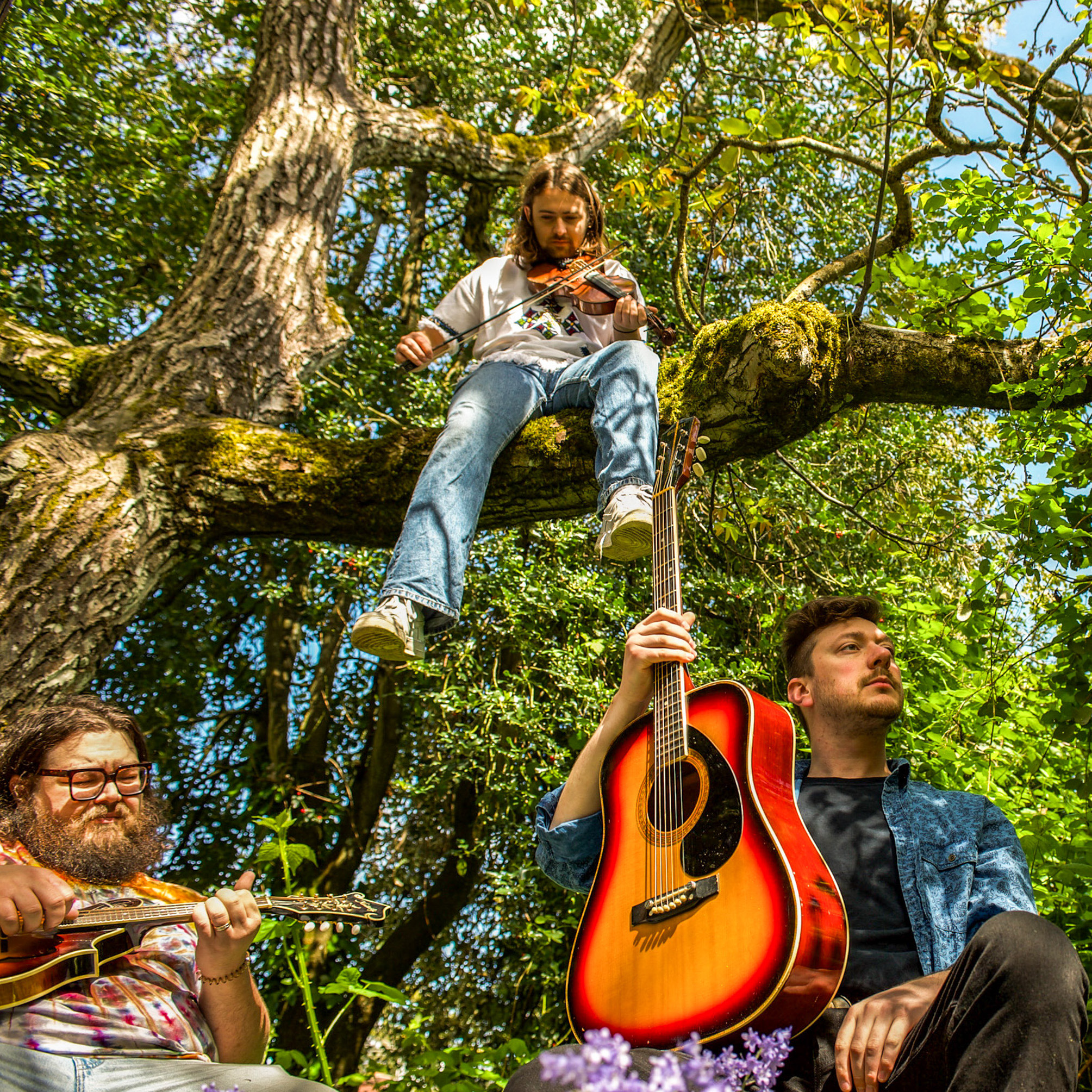 Live Music featuring Dad Weed